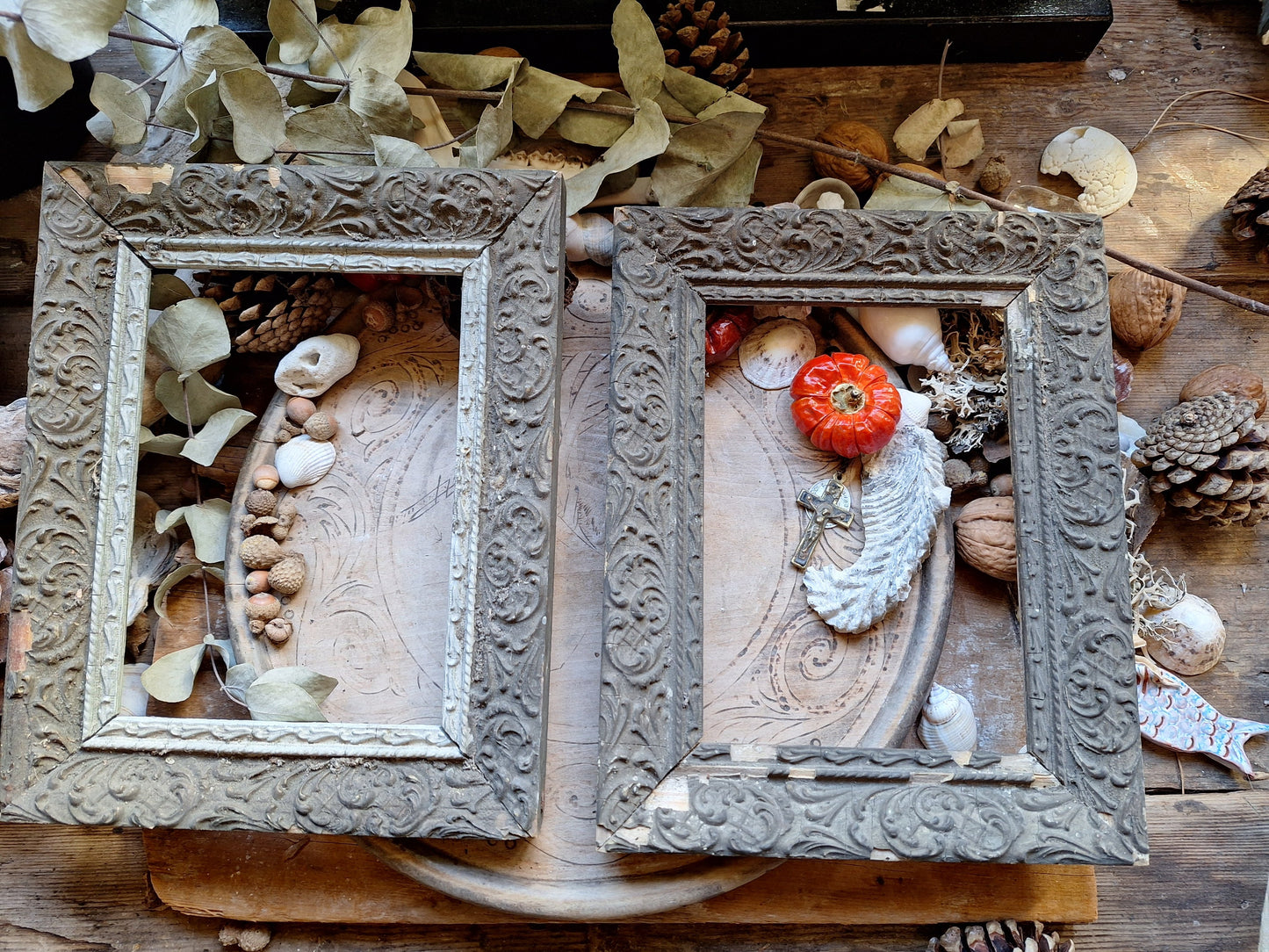 2 vintage French frames